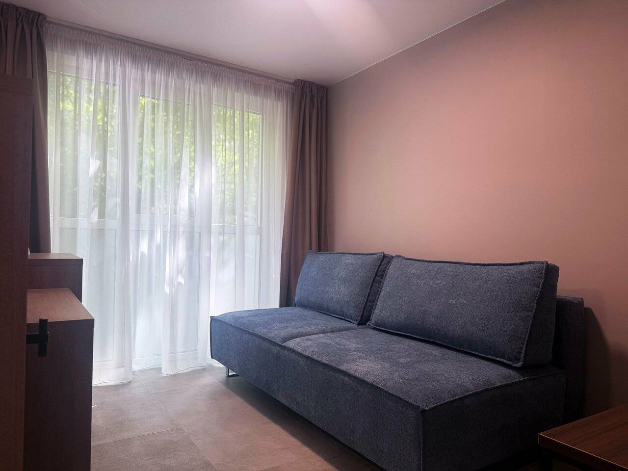 Фотографии номера Полулюкс без балкона в Хостеле Магнолия Сочи