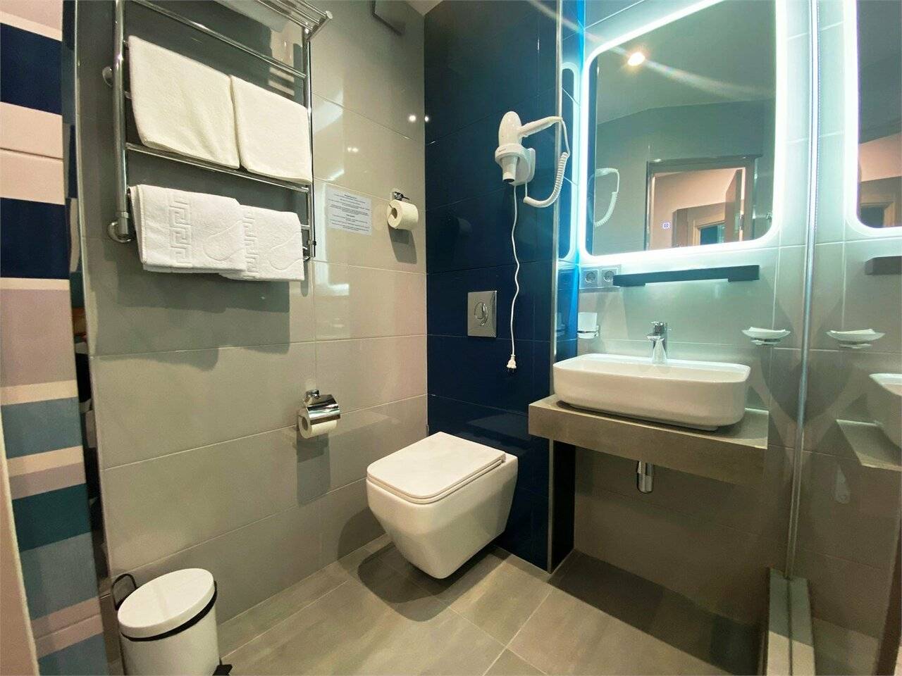 Фотографии номера Номер комфорт стандартный в Хостеле Магнолия Сочи