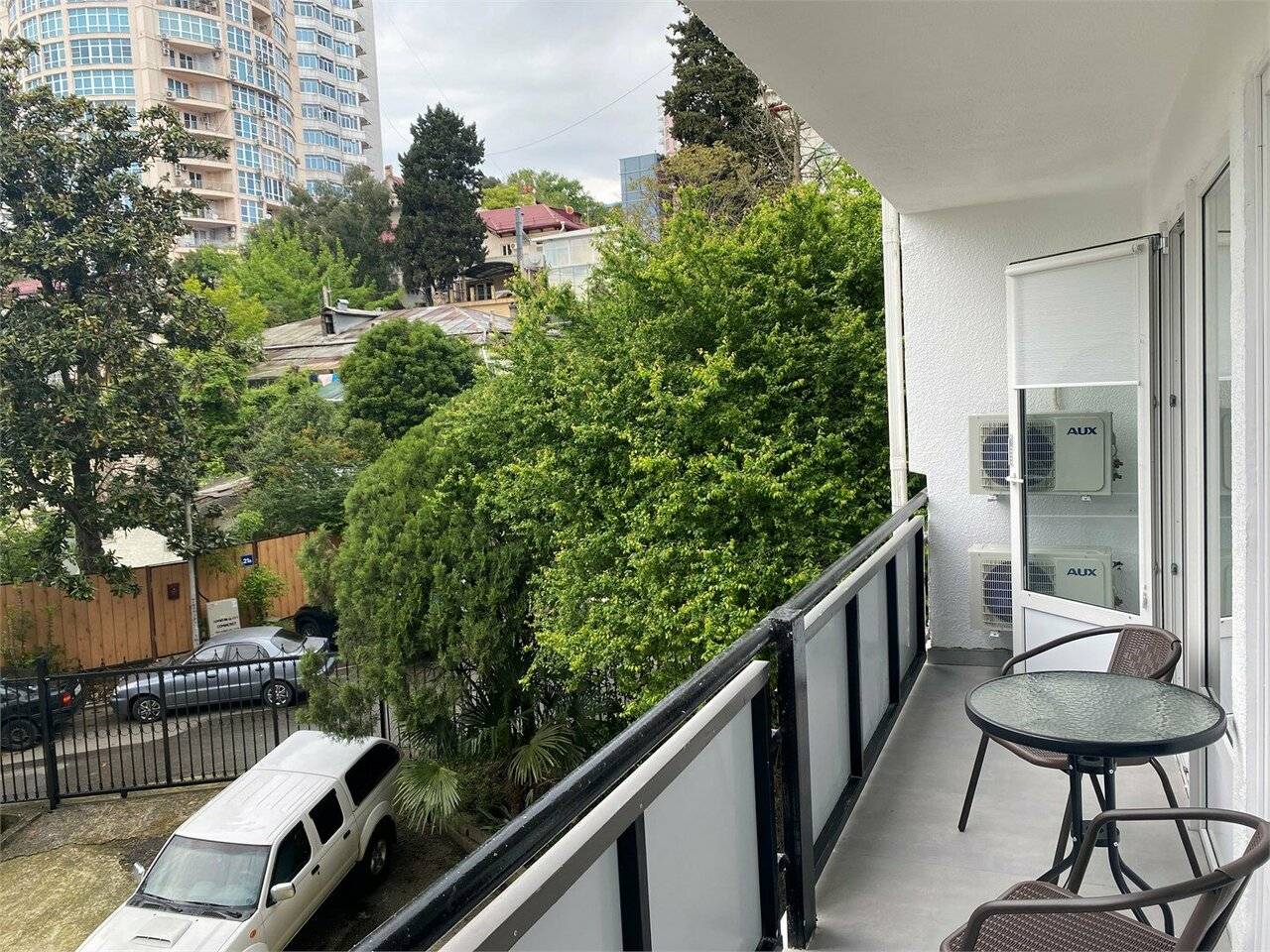 Фотографии номера Номер двухкомнатный комфорт в Хостеле Магнолия Сочи