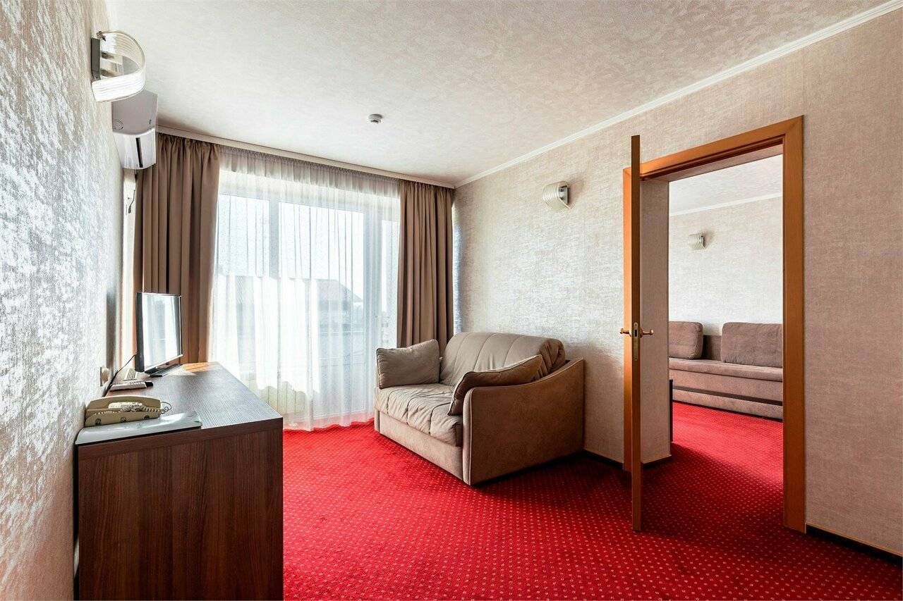 Фотографии номера Трехкомнатный номер в Хостеле Магнолия Сочи
