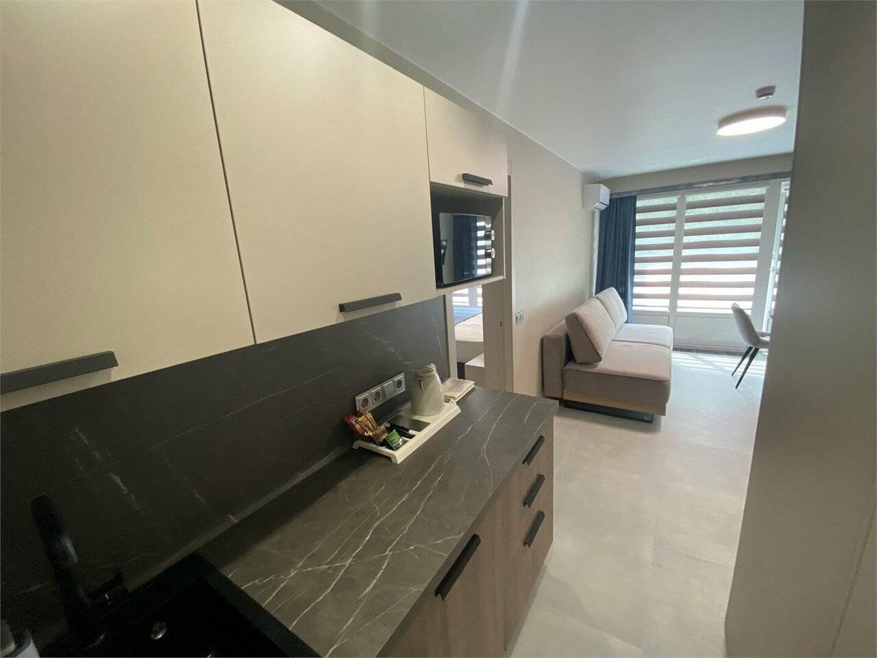 Фотографии номера Номер трехкомнатный комфорт в Хостеле Магнолия Сочи