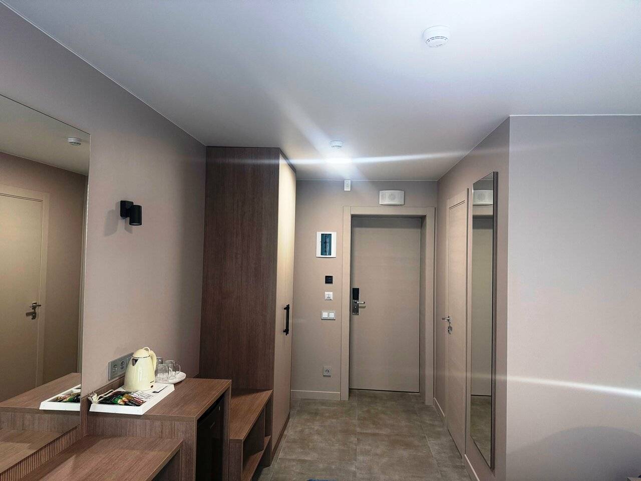 Фотографии номера Двухместный номер без балкона в Хостеле Магнолия Сочи