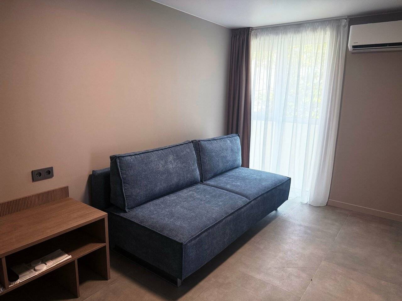 Фотографии номера Двухкомнатный люкс без балкона в Хостеле Магнолия Сочи