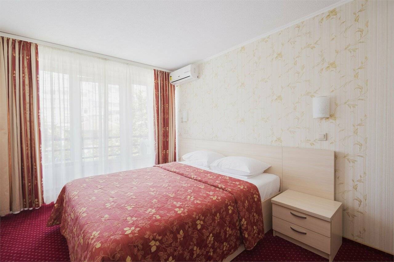 Фотографии номера Двухкомнатный номер в Хостеле Магнолия Сочи