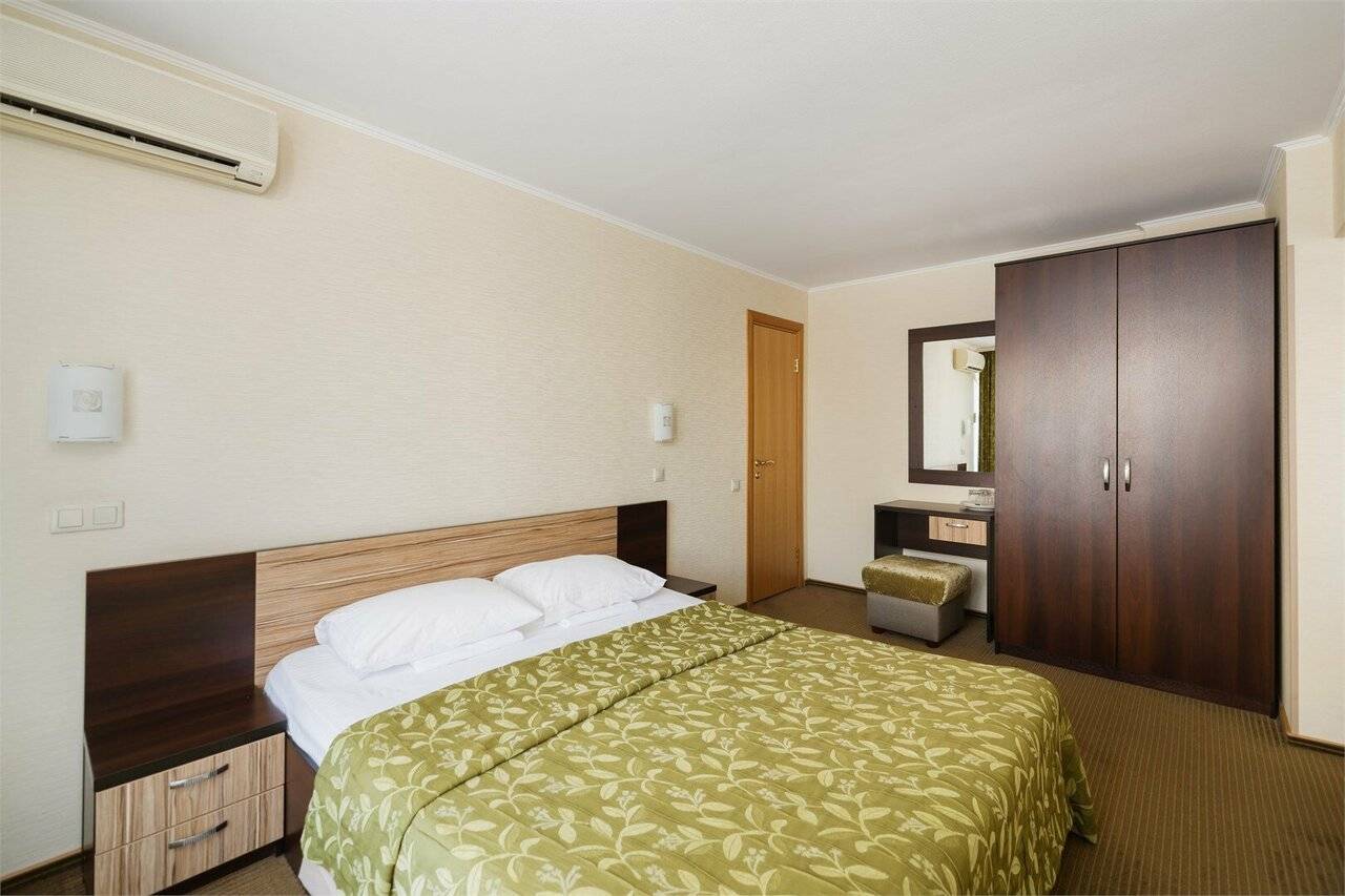 Фотографии номера Двухкомнатный номер в Хостеле Магнолия Сочи