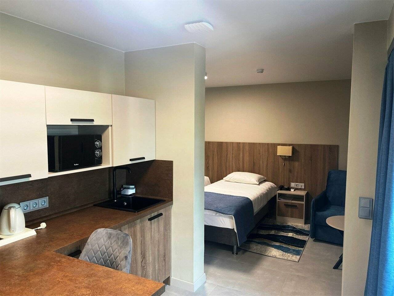 Фотографии номера Номер комфорт улучшенный плюс в Хостеле Магнолия Сочи